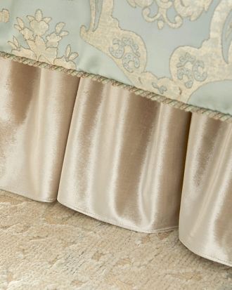 Austin Horn Collection Ruffled Velvet Queen Dust Skirt