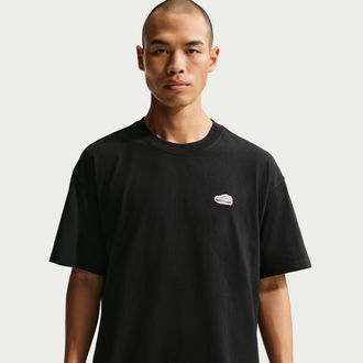 Nike Mens Nike Sportswear Vomero Patch T-Shirt in Black | IH1149-010