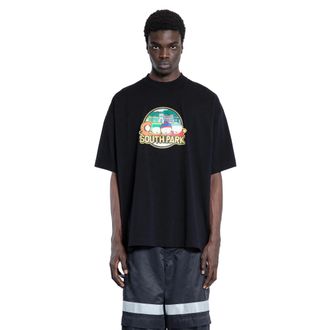 Men's VETEMENTS T-Shirts - up to −79% | Stylight