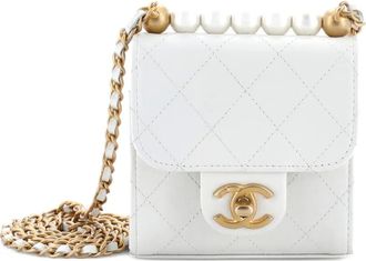 Chanel Borsa a tracolla Chic Pearls mini con catena - Bianco