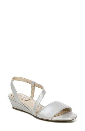Life Stride Yasmine Wedge Sandal in Silver at Nordstrom, Size 6.5