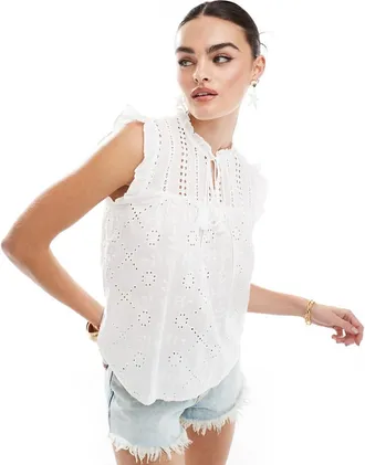 Only broidery sleeveless top in white