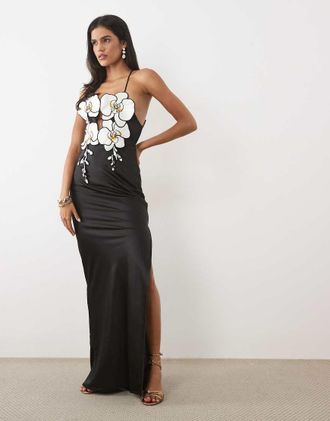 JW PEI Vestito lungo nero allacciato al collo con ricamo 3D di orchidea