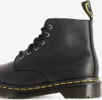 Dr. Martens Anfibio UB black ambassador