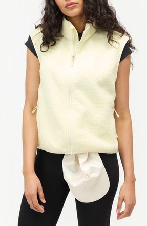 Halfdays Chapelle Fleece Vest in Chardonnay at Nordstrom, Size X-Small