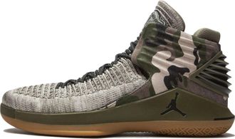 Nike Jordan Air Jordan 32 Veterans Day AA1253-200