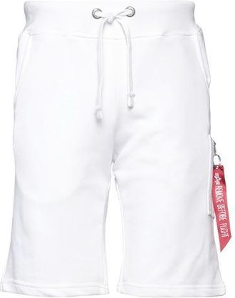 Alpha Industries BOTTOMWEAR - Shorts & Bermuda Shorts sur YOOX.COM