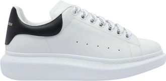 Alexander McQueen OVERSIZED SOLE SNEAKERS Size: 45, colour: WHITE