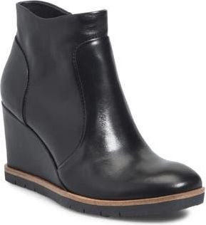 Söfft Maguire Waterproof Wedge Bootie in Black at Nordstrom Rack, Size 9.5