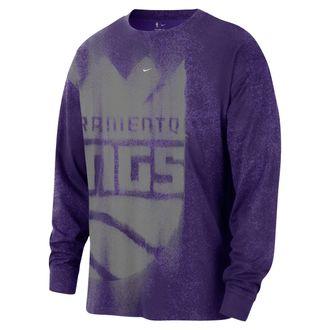 Nike Mens Sacramento Kings Essential Anthem Long-Sleeve Basketball T-Shirt in Purple | IO6446-525
