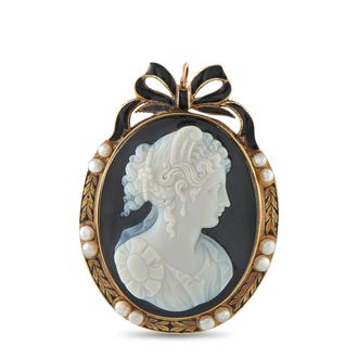 Luxury Bazaar Antique 14K Yellow Gold Enameled Cameo Brooch MF03-082426