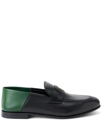 Ferragamo appliqu&eacute;-logo leather loafers - Black