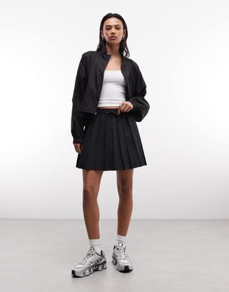 Nike Minigonna a pieghe nera-Nero