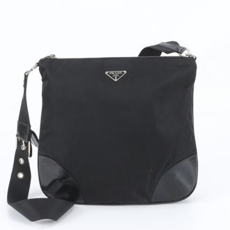 Prada Black Leather Nylon Messenger Bag Shoulder Bag (Pre-Owned)