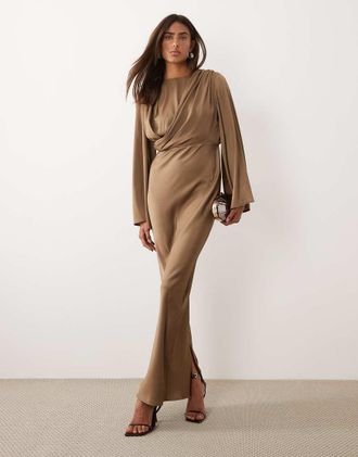 Asos Vestito lungo color tortora drappeggiato con maniche svasate-Marrone