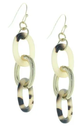 Olivia Welles Resin Link Drop Earrings in Gold /Beige at Nordstrom Rack