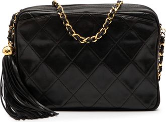 Chanel Tweedehands Cc Geverfde Lamsleer Tassel Camera Tas