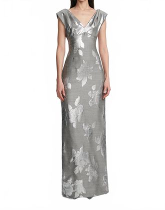 Lela Rose Floral Fil Coupe V-Neck Gown In Silver/grey
