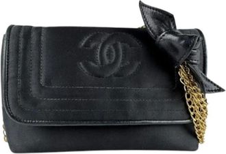 Chanel Pre-owned Shoulder Bags, female, Black, Size: ONE SIZE Pre-owned Satin chanel-bags