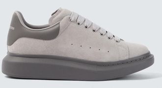 Alexander McQueen Oversized suede sneakers
