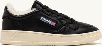 Autry MEDALIST LOW SUPER SOFT SNEAKERS IN BLACK LEATHER