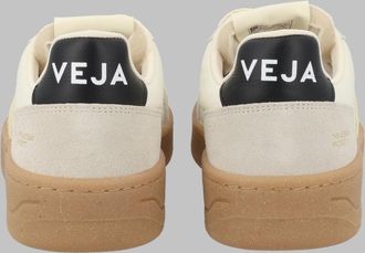 Veja Sneaker - Gray