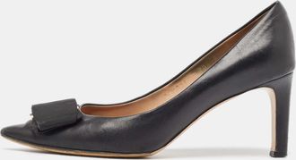 Ferragamo Black Leather Bow Pumps