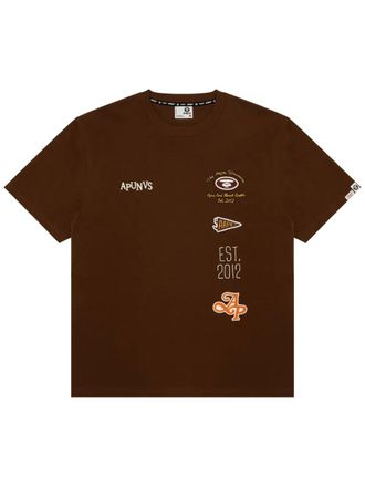 Aape By A Bathing Ape T-shirt met print - Bruin