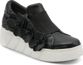 Charles by Charles David Rachelle Sneaker