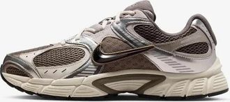 Nike Mens Nike V5 RNR HJ5228-200 Sneaker Cave Stone Gray Lifestyle Shoes TF9228