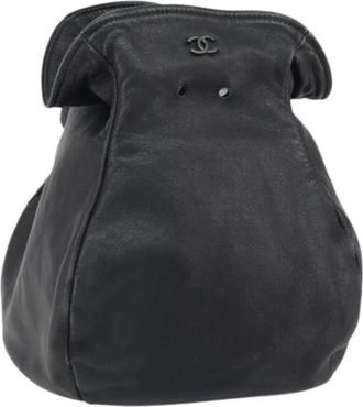 Chanel Pre-owned Bucket Bags, female, Black, Size: ONE SIZE Pre-owned Vintage Leather Bucket Bag