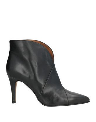 Toral Shoes Ankle boots
