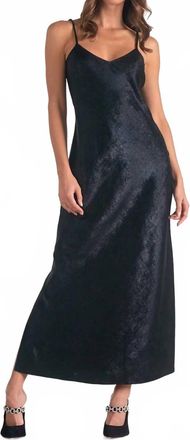Elan Side Slit Maxi Dress In Black