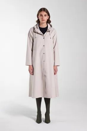 Stutterheim Mosebacke Long Raincoat in Light Sand at Nordstrom, Size Medium