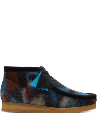 Clarks patterned lace-up Black boots