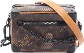Louis Vuitton Borsa a spalla Soft Trunk mini x Nigo Giant 2020 - Marrone