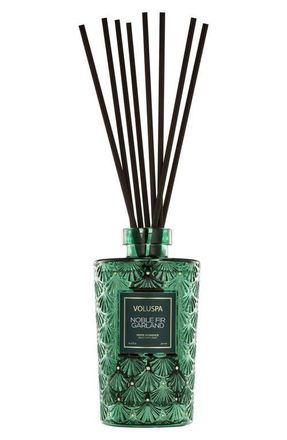 Voluspa Noble Fir Garland Luxe Reed Diffuser in Green at Nordstrom