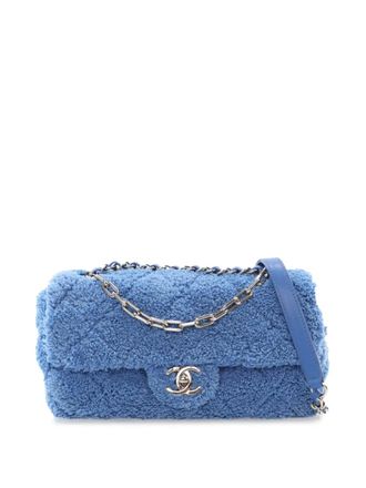 Chanel 2019 Medium Quilted Terry Cloth Coco Beach Flap crossbody bag - women - Cotton - One Size - Blue