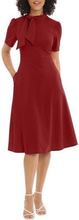 Maggy London Short Sleeve Necktie Midi Dress in Rhubarb at Nordstrom Rack, Size 6