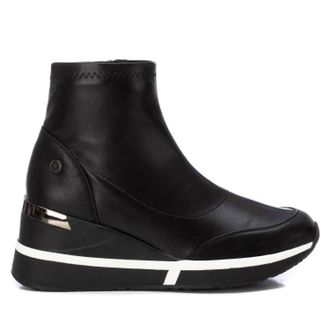 Xti Womens Wedge Sport Booties In Black