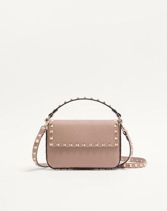 Valentino Garavani Rockstud Grainy Calfskin Pouch Wo