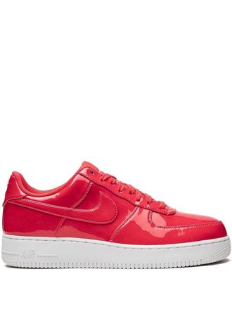 Nike Air Force 1 07 LV8 UV Siren Red sneakers