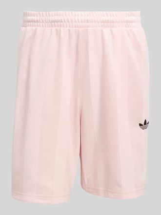adidas Originals Regular Fit Trainingsshorts mit Logo Print in Altrosa, Gr&ouml;&szlig;e XXL