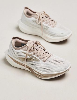Brooks Hyperion 3 Sneakers