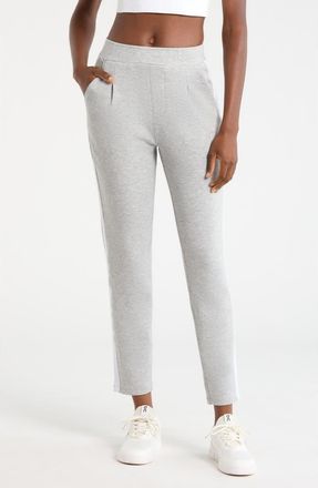 Lord & Taylor Dreamweave Tuxedo Pants in Heather Concrete at Nordstrom, Size X-Small