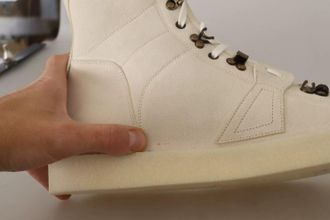Dolce & Gabbana White Leather Lace Up Mens Mens Boots (Pre-Owned)