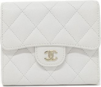 Chanel White Grained Calfskin Wallet (Tri-Fold) (Pre-Owned)
