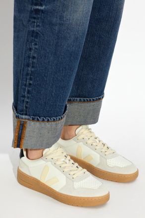 Veja Sports Shoes V-82, Womens, Cream