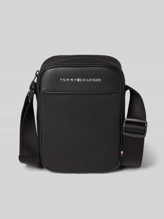 Tommy Hilfiger Kameratasche mit Label Print in Black, Größe 1