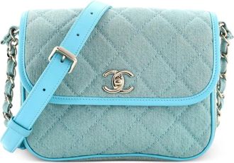 Chanel Flap Messenger Bag Quilted Denim Small crossbody bag - Blu